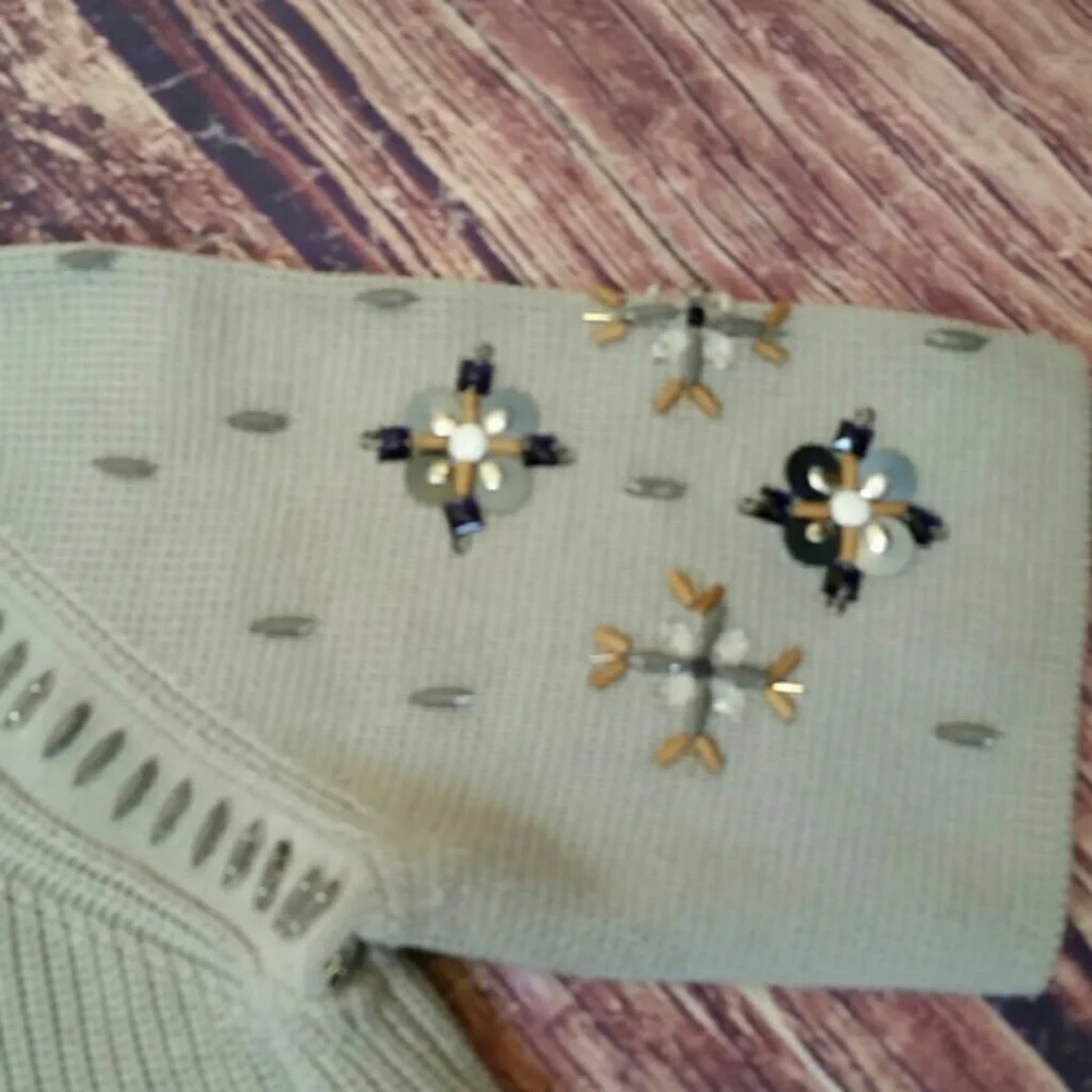 Banana Republic Gray Embellished Crew Neck Sweater - Picture 5 of 6